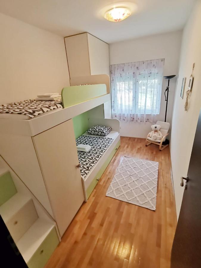 Apartman Pejic Podstrana Kültér fotó