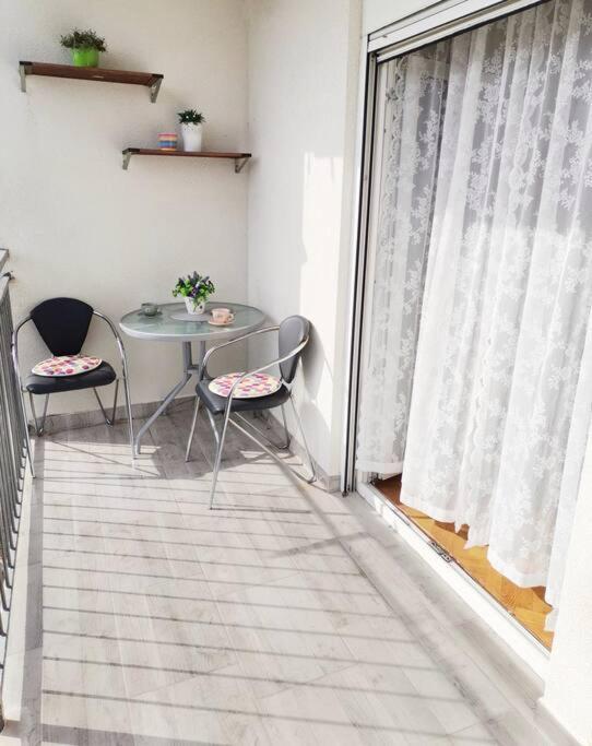 Apartman Pejic Podstrana Kültér fotó
