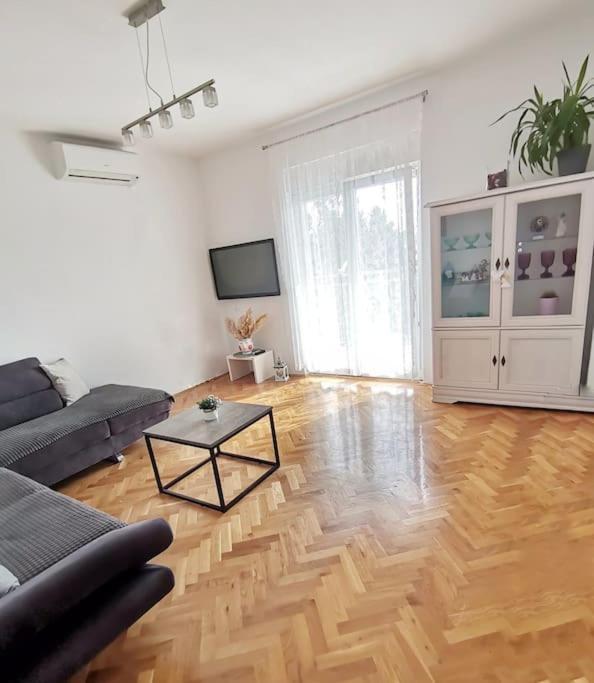 Apartman Pejic Podstrana Kültér fotó