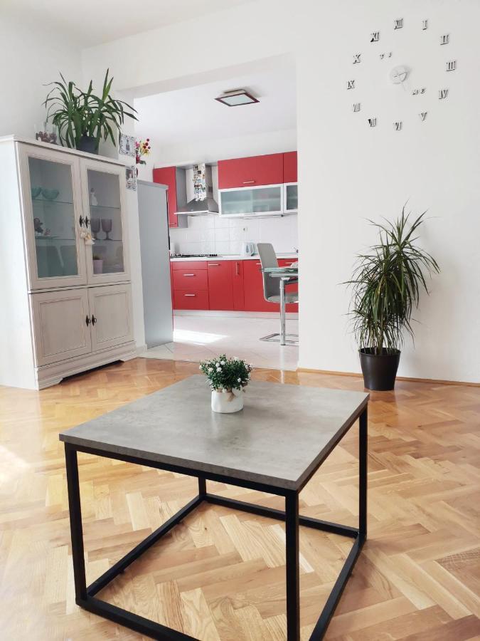 Apartman Pejic Podstrana Kültér fotó